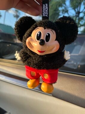 Pop Mart Mickey and Friends - MICKEY